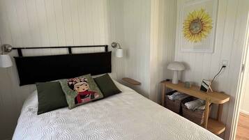 4 Schlafzimmer, Bügeleisen/Bügelbrett, kostenloses WLAN