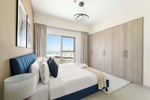 1 bedroom, desk, iron/ironing board, WiFi