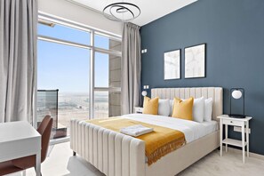 1 bedroom, desk, iron/ironing board, WiFi