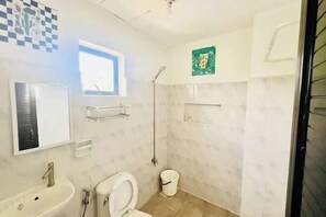 Cribs/infant beds - Introverts Inn Antipolo Taytay (Taytay)