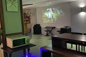 View from property - Emerald Hotel Chonburi By Zuzu (Pattaya)