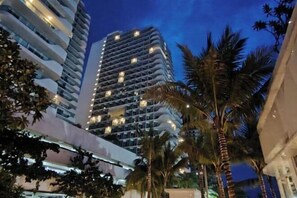 Exterior - Azure North BLissfully BALI18 (San Fernando)