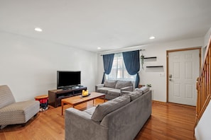 Smart TV, DVD player, books, music library