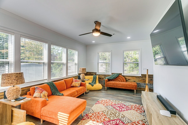 Waycross Vacation Rental | 3BR | 2BA | 1,345 Sq Ft | Stairs to Enter