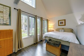 1 chambre, bureau, fer et planche à repasser, accès Internet