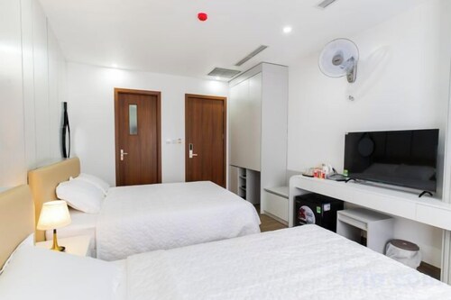 NHAT MINH HOTEL