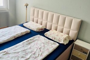 Room - Apartment 10min to Messe Duesseldorf (Dusseldorf)