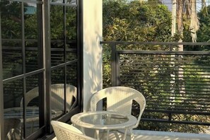 Unclassified image, 4 of 19, button - Bamboo Resort (Si Prachan)
