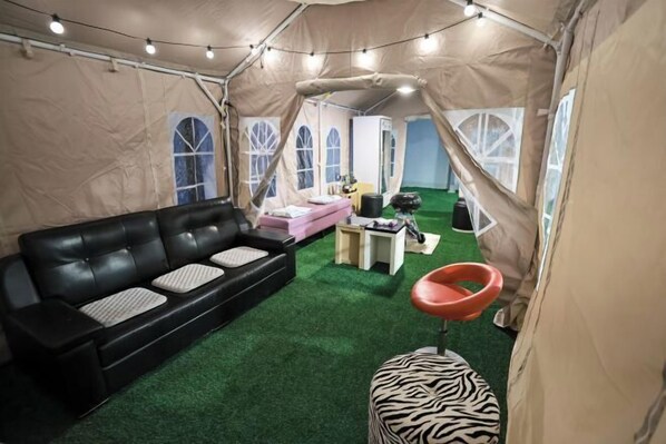 Interior - sweetdream (Jinju)