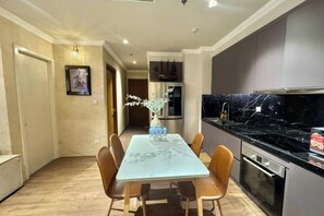 Unclassified image, 5 of 81, button - VINHOMES CENTRAL PARK LUXURY APARTMENT (Ho Chi Minh City)