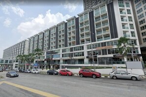 Unclassified image, 5 of 28, button - Damas Mont Kiara by Scape Stay (Kuala Lumpur)