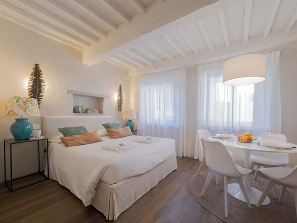 1 bedroom, iron/ironing board, travel crib, WiFi (free)