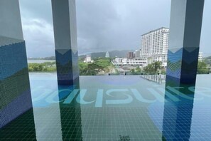 الإطلالة من المنشأة