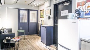 Room - Baden² MINPAKU STYLE～ART～HONMACHI 1 bedroom, accommodates up to 3 people (Osaka)