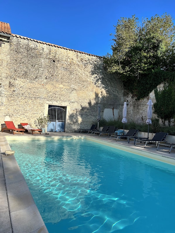 Piscine extérieure
