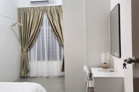 Quarto. LestariHome2, KLIA Sepang