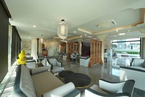 Lobby lounge - Aura Hotel Hatyai Songkhla (Hat Yai)