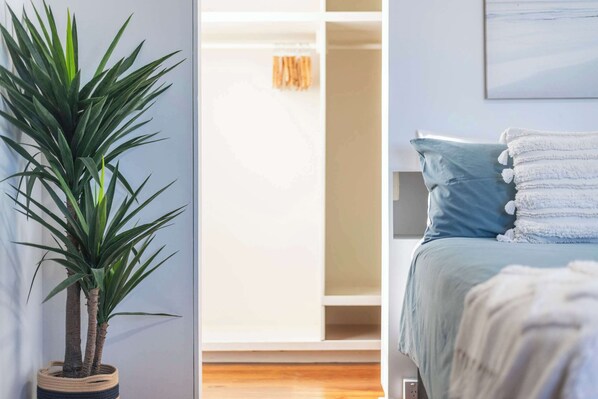 مكواة/لوح كي وواي فاي وملاءات أسرّة