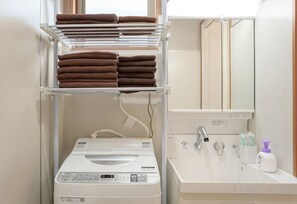 Bathroom - Room 201 · Itabashi Minamicho · Diamond · Yu (Tokyo)