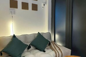 Exterior - Cozy studio/Netflix projector/Private kitchen (Ho Chi Minh City)