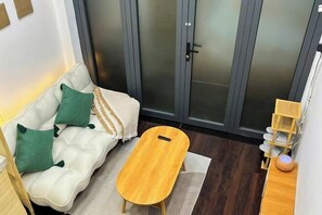 Exterior - Cozy studio/Netflix projector/Private kitchen (Ho Chi Minh City)