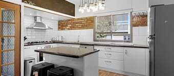 Spacious Home Near Urangan Beachfront