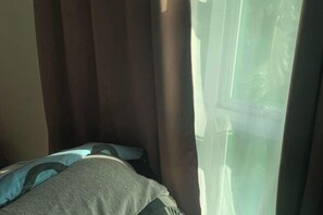 Room - Brown Street Cafe and Vacation House (Batangas City)