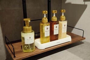 Bathroom amenities - Excellence Osakajo Koen (Osaka)
