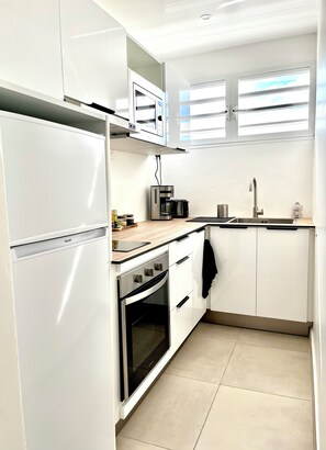 Microwave, oven, stovetop