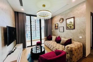 Room - Ember Housing - Vinhomes Skylake Apartment My Dinh Near Keangnam (Hanoi)