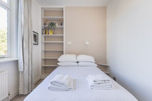 1 bedroom, desk, iron/ironing board, internet