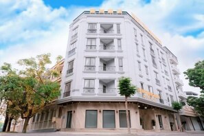 Exterior - NGHI THUONG HOTEL (Bac Ninh)