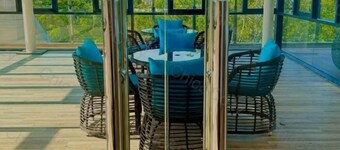 Chic & Cozy Suite @ Galacity