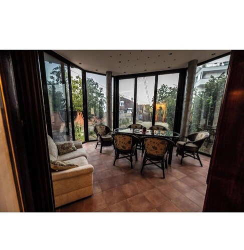 In the Town villa with garden and parking