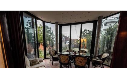 In the Town villa with garden and parking