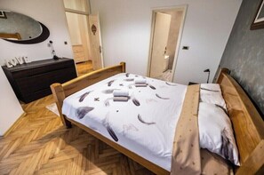 6 Schlafzimmer, Bügeleisen/Bügelbrett, WLAN, Bettwäsche