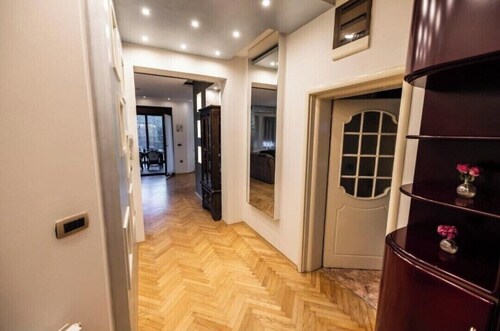 In the Town villa with garden and parking