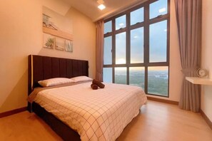 Room - GYDEN STAYCATION #Green Haven near Senibong&Regency (Plentong)