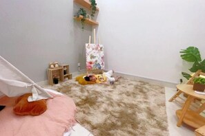 Room - GYDEN STAYCATION #Green Haven near Senibong&Regency (Plentong)