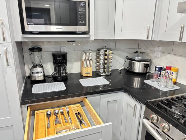 Fridge, microwave, oven, stovetop