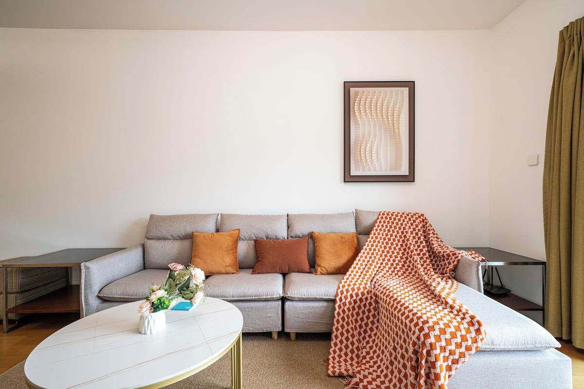 Superior Apartment, 2 Bedrooms, Kitchen, City View | Living room