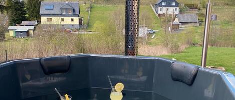 مغطس سبا خارجي