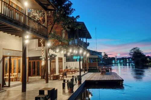 The Bank River House