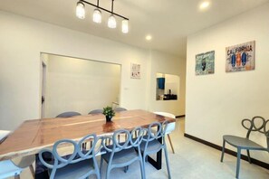 Dining - Medina Private Pool Villa-Bangsaen (Chon Buri)