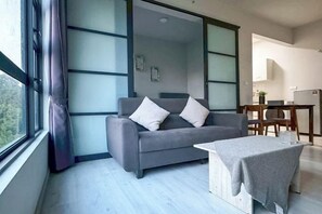 Unclassified image, 3 of 55, button - Peaceful JQ homestay (Kota Kinabalu)