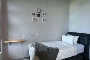 Unclassified image, 4 of 55, button - Peaceful JQ homestay (Kota Kinabalu)