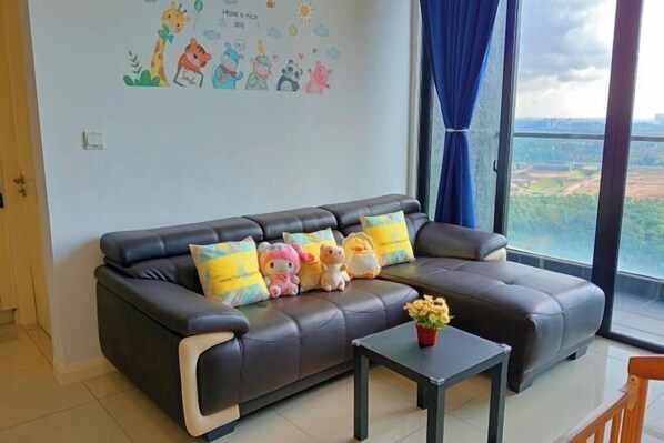 Room - Walk 3min Legoland 8pax Lakeview 2BR D'Pristine (Iskandar Puteri)
