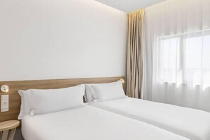 Room - B&B Hotel Alicante Aeropuerto  (Alicante)