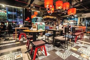 Room - The Peninsula Apartment Landmark (Ho Chi Minh City)