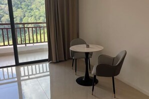 Room - Five Tigers Hotel (Boten)